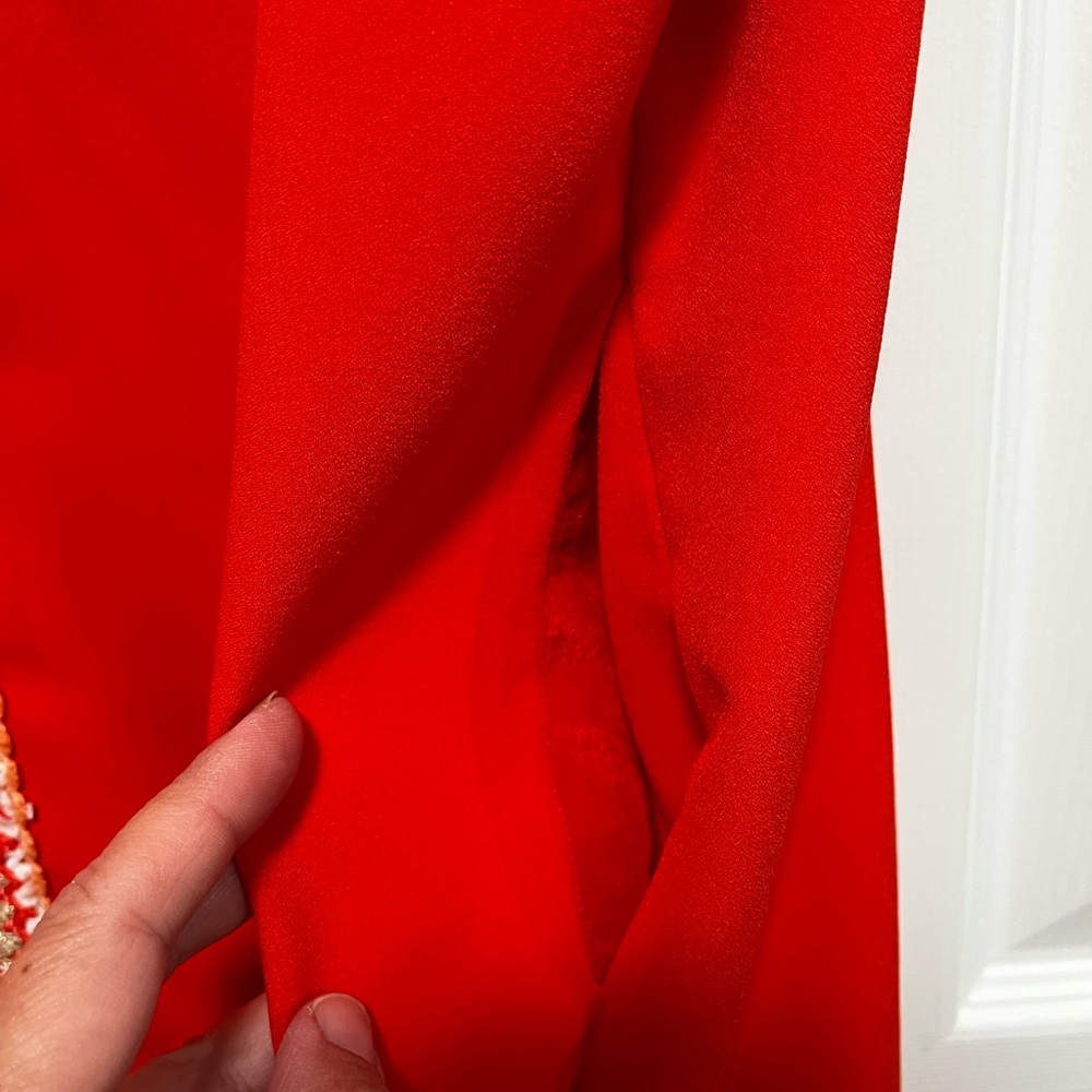 Buckley K Red Tunic with Embroidered Trim Pockets – Size M - Picture 9 of 10